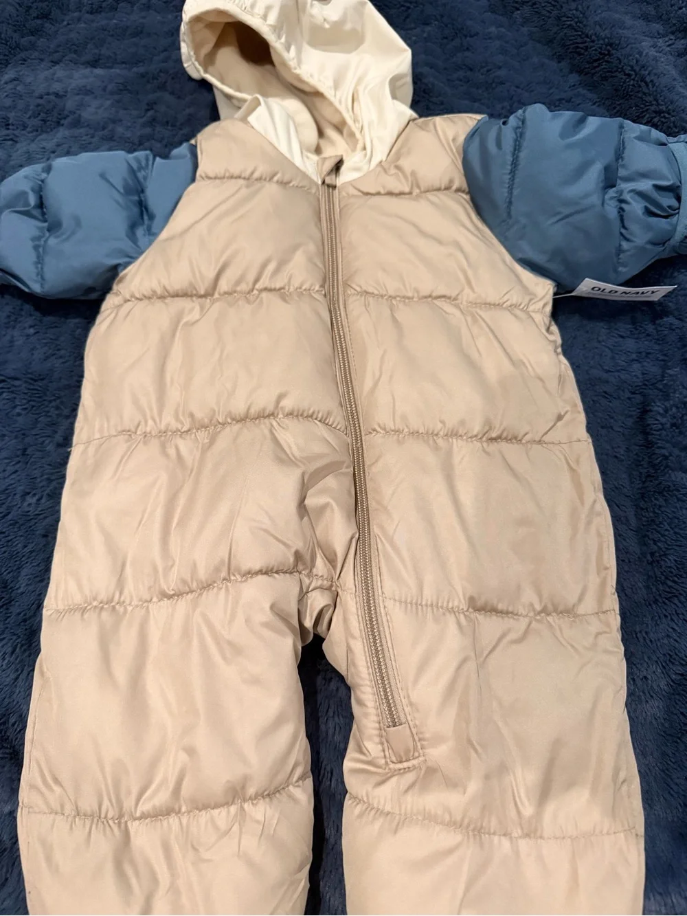 Old navy snow suit with hood and mittens